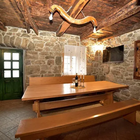 Smjestaj Ivancic Apartment Brest